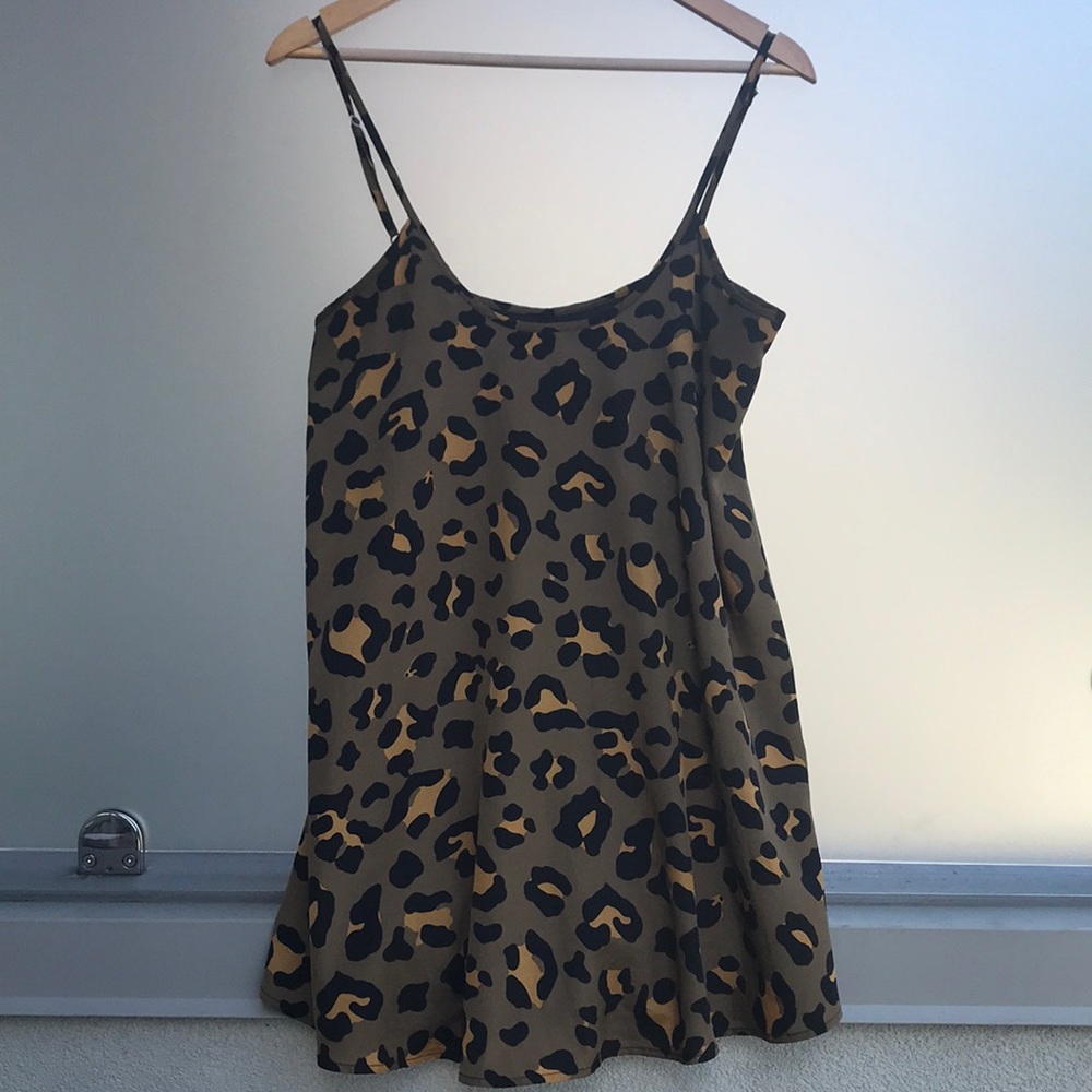 Show Me Your Mumu - leopard print top